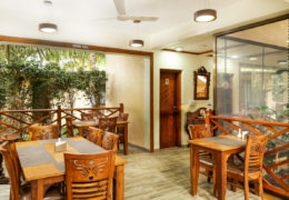 Crystal Villa Resort Dining Room Crystal Villa Resort Dining Room